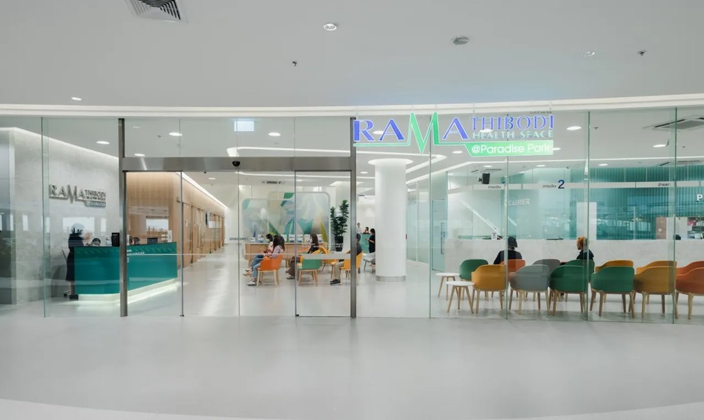 คลินิกพรีเมียมรามาธิบดี เฮลธ์ สเปซ Paradise Park ตรวจสุขภาพและไขมันในเลือด
